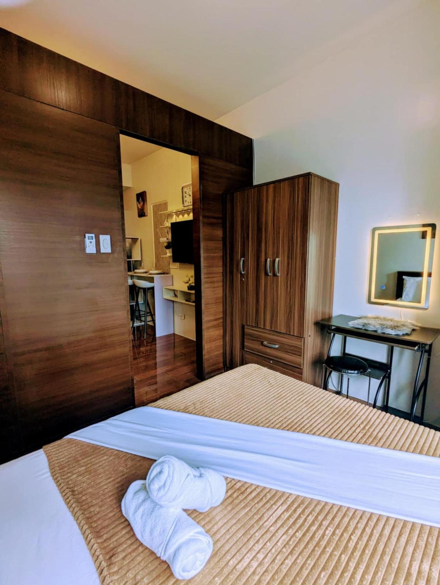 Haddie's Elegant Loft Apartment Manila